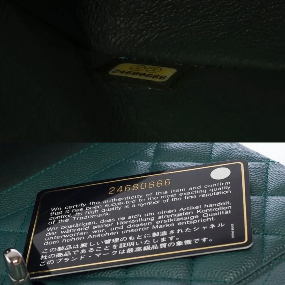 CHANEL Timeless/Classique Shoulder Bag
